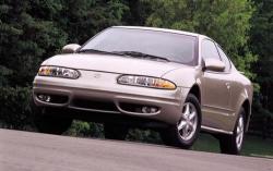 2001 Oldsmobile Alero GL2 exterior #2