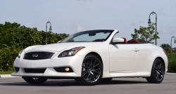 2015 Infiniti Q60 Convertible