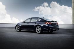 2015 Infiniti Q70