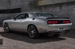 2015 Dodge Challenger Cou interior #6