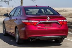 2015 Toyota Camry Sedan E exterior #5