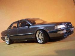 Drifting goes terribly bad in Audi V8