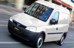 Totally nuts driver takes control of the Chevrolet Combo 