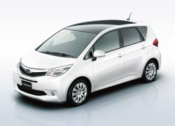 Subaru Trezia handles with City Traffic