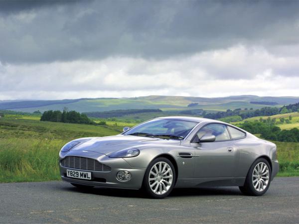 2002 Aston Martin V12 Vanquish