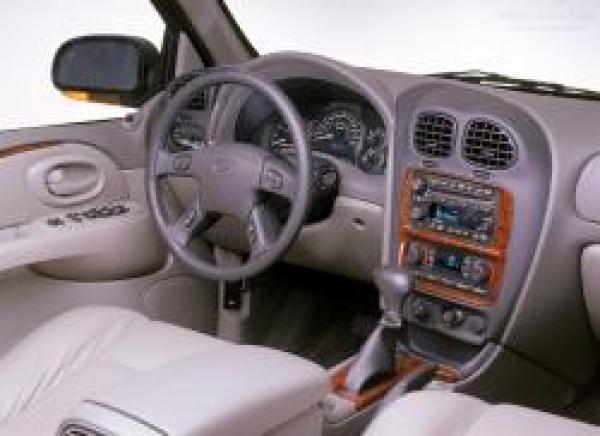 2004 OLDSMOBILE BRAVADA	