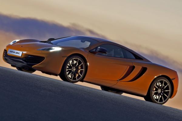 2013 McLaren MP4-12C Coup interior #1