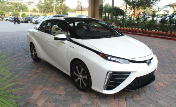 Toyota FCV